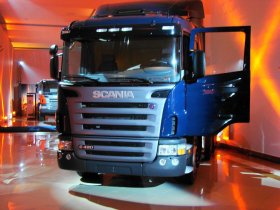 Scania G - 320, 235 kW